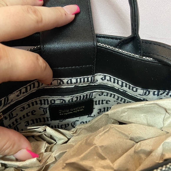 NWT Juicy Couture Bag. - Picture 5 of 6